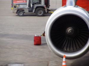 Jet engine and suitcase